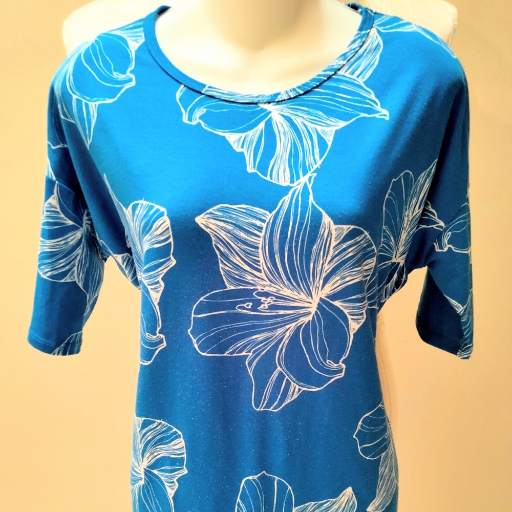 LuLaRoe Irma Women Short Sleeve Tunic Top Blouse